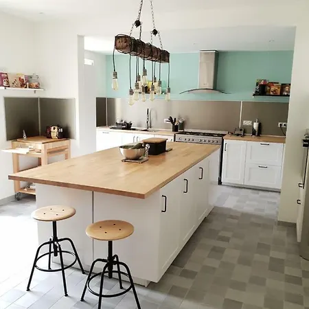 Le Domaine Du Preau 招待所